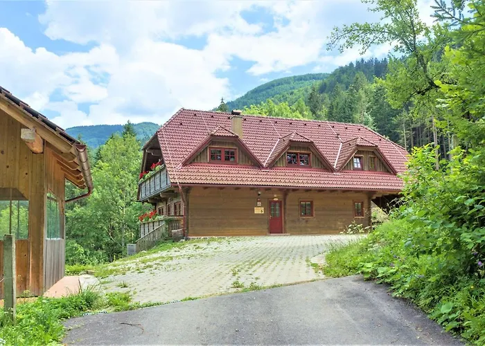 Apartments Petek